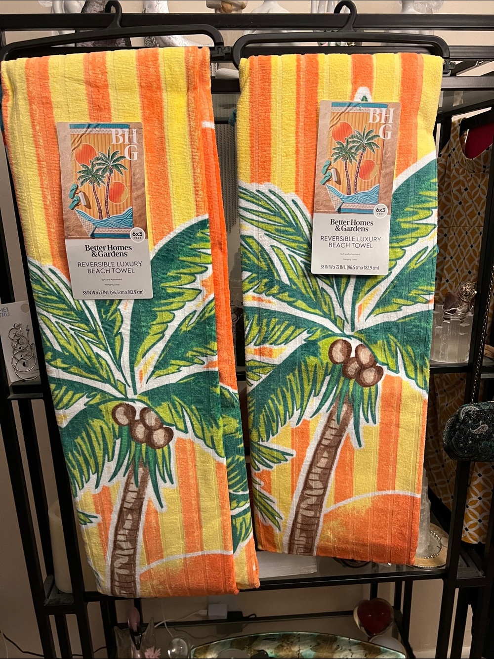Set of 2 Better Homes And Gardens Luxury Tropical Palm Beach or Bath Towels